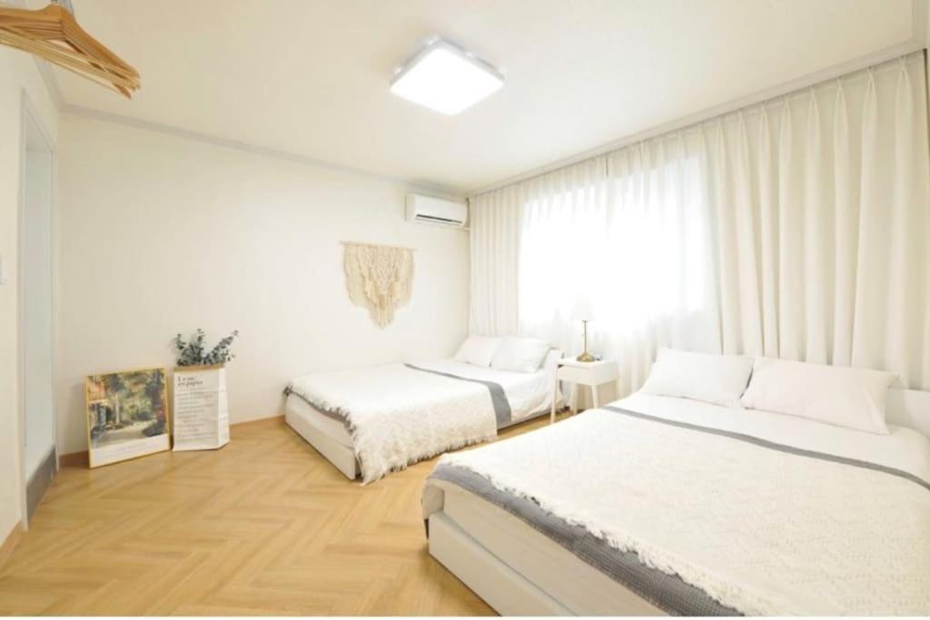 Yeonnam Wave Villa Seoul Bagian luar foto