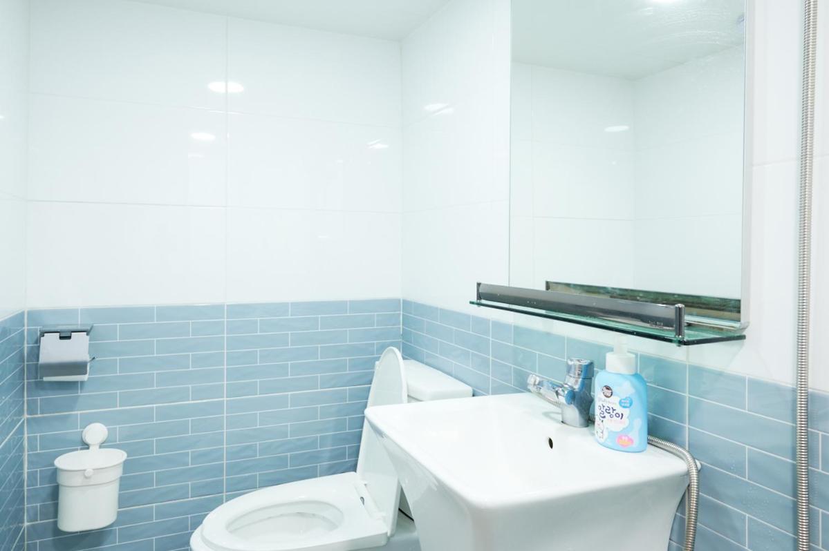 Yeonnam Wave Villa Seoul Bagian luar foto